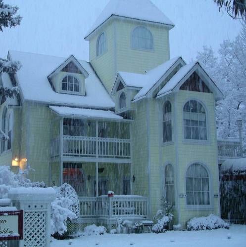 The Palm Hotel Bed & Breakfast Jamestown