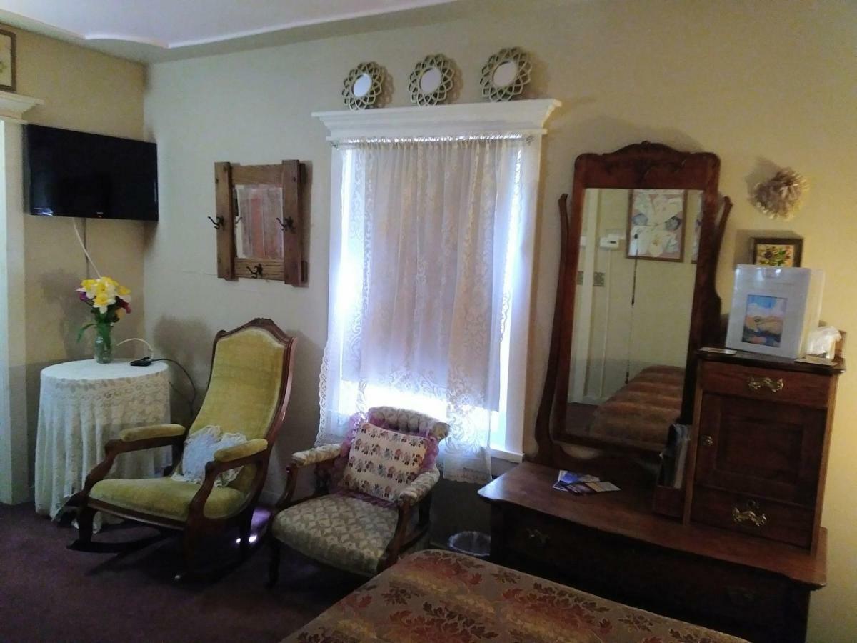 The Palm Hotel 3*